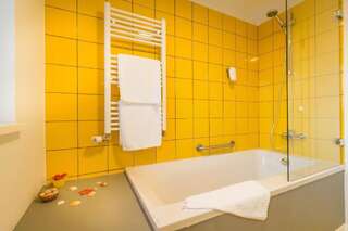 Отель Horeum Boutique Hotel Сибиу Люкс с 1 спальней и балконом-4